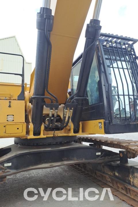 Crawler excavators  374F EBF20029 - 14