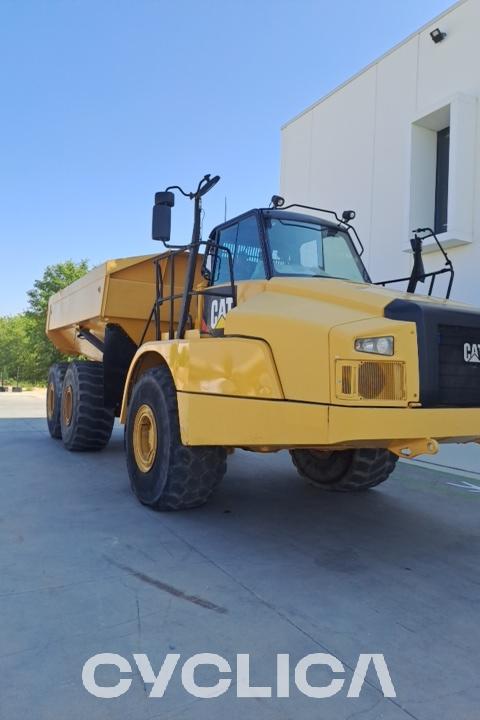 Dumpers e caminhões articulados  745 TFK01432 - 4