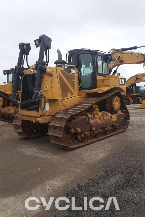 Bulldozers and crawler tractors  D8R DWJ00466 - 2