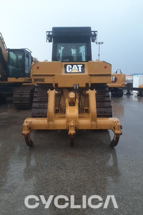 Bulldozers and crawler tractors  D6R II SSS01235 - 7