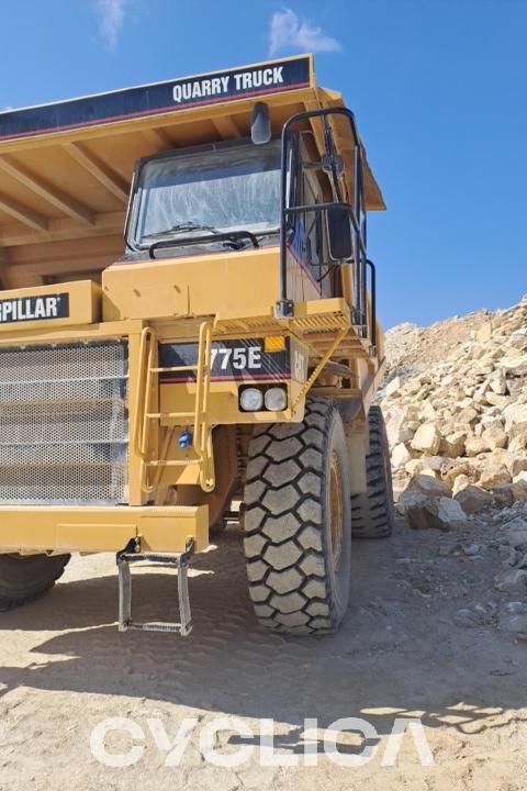 Dumpers and rigid trucks  775E BEC00255 - 14