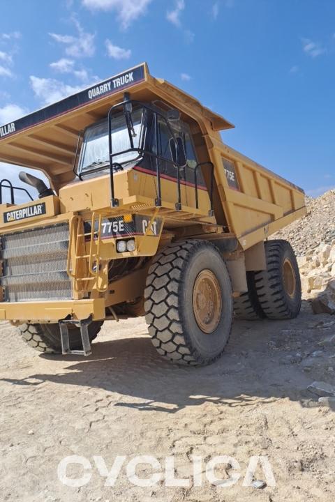 Dumpers dhe kamionë të ngurtë  775E BEC00255 - 3