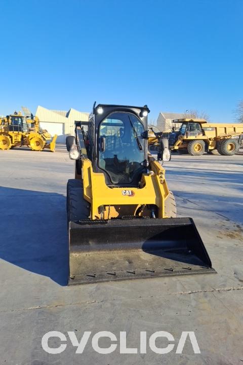 Skid steers  262D3 W6E00855 - 11