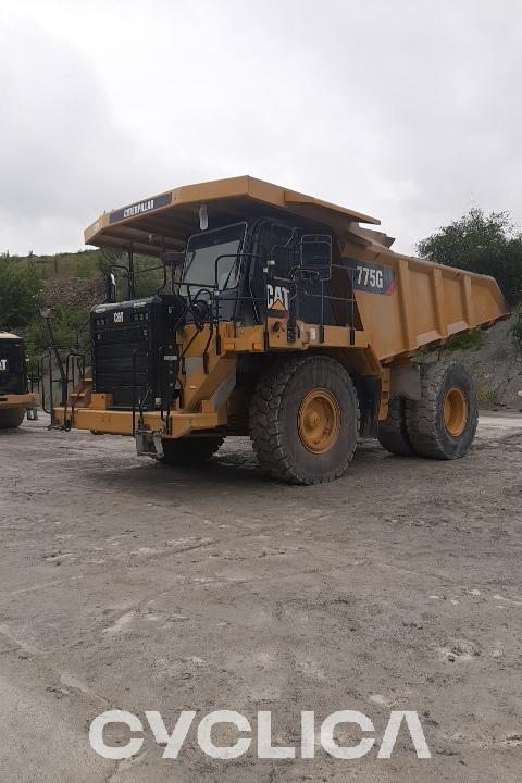 Dumpers dhe kamionë të ngurtë  775G MJS02079 - 2