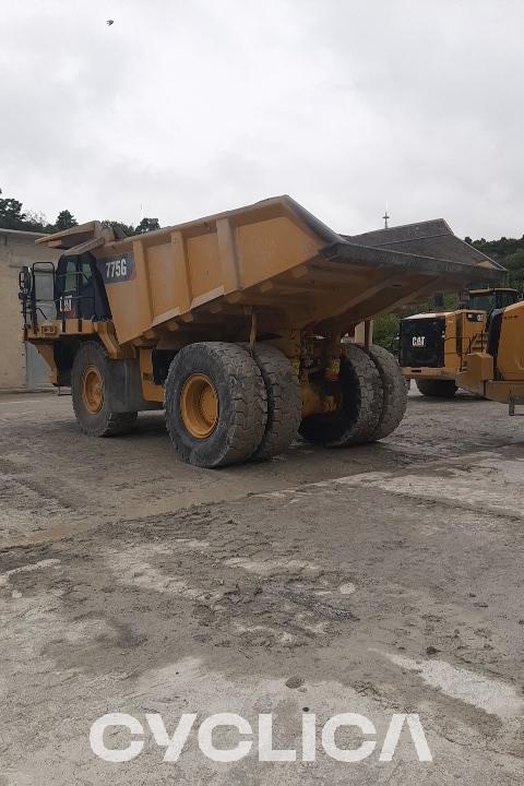 Dumpers dhe kamionë të ngurtë  775G MJS02079 - 4