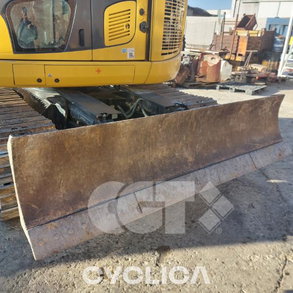 Crawler excavators  PC138 F50110 - 15