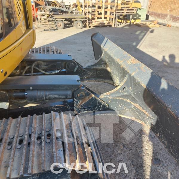 Crawler excavators  PC138 F50110 - 16