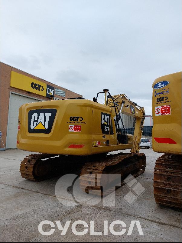 Crawler excavators  323 RAZ00533 - 3