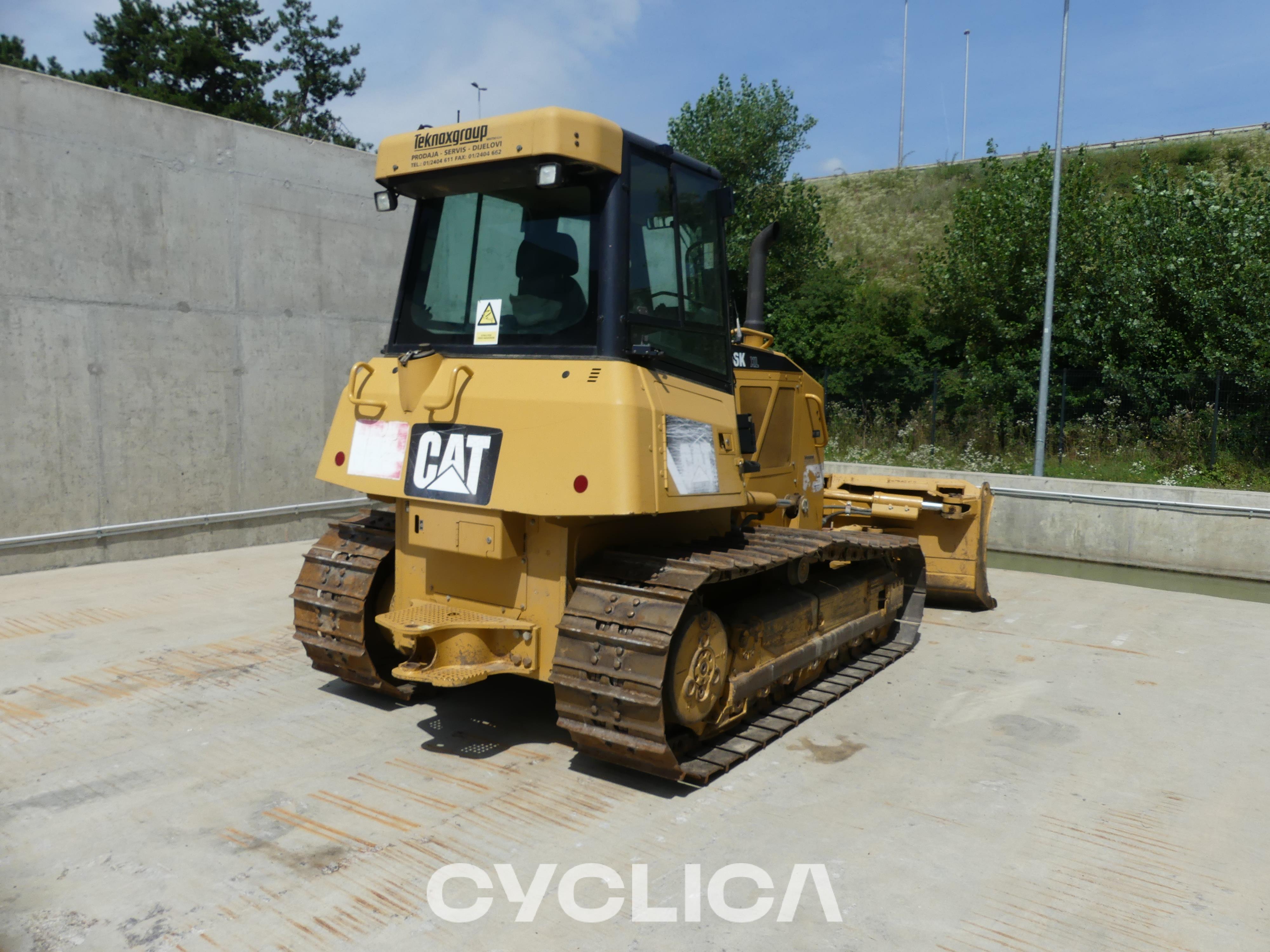 Buldozeri na lancima  D6KXL FBH01998 - 21