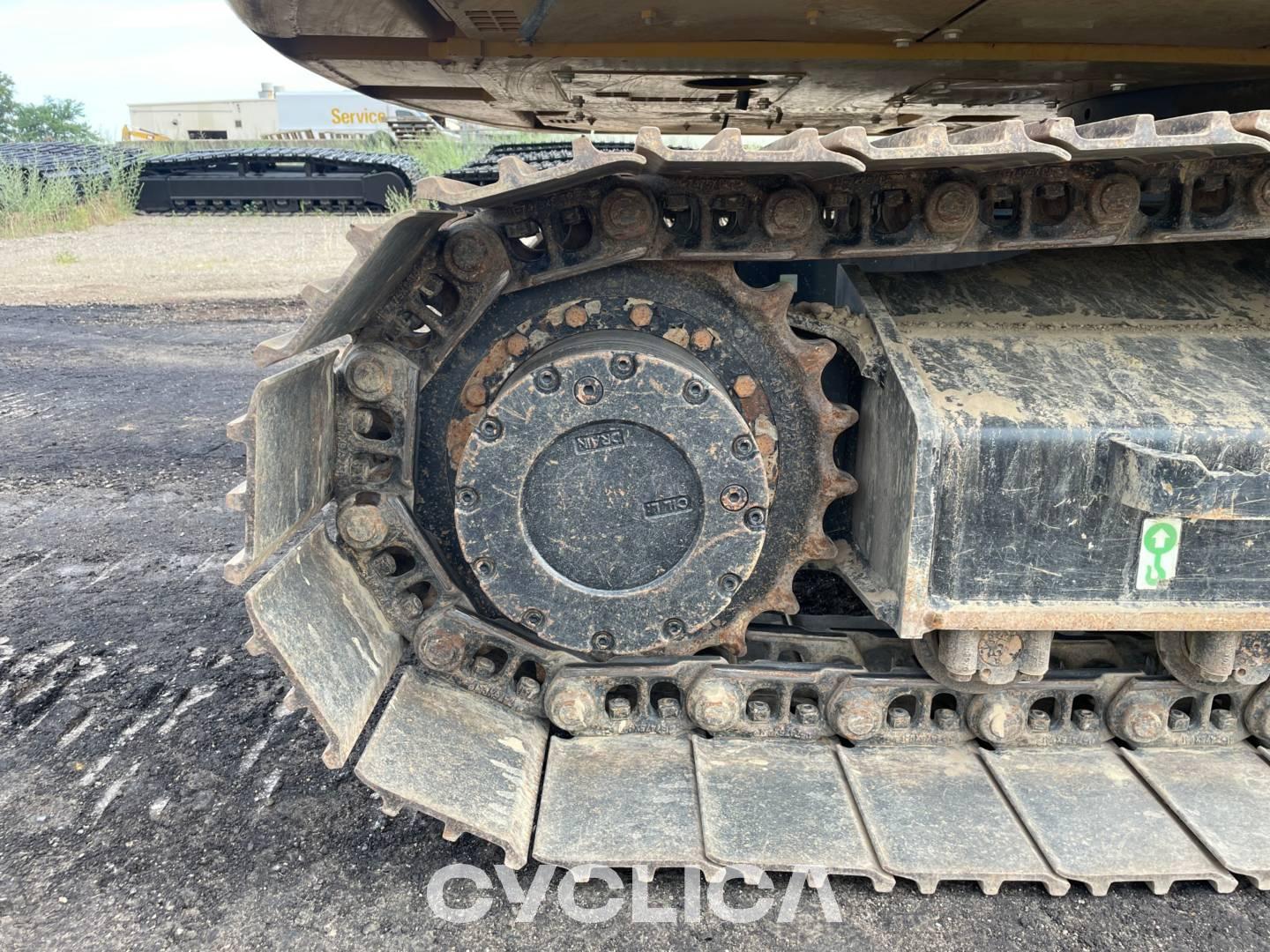 Crawler excavators  313 JHR10120 - 26