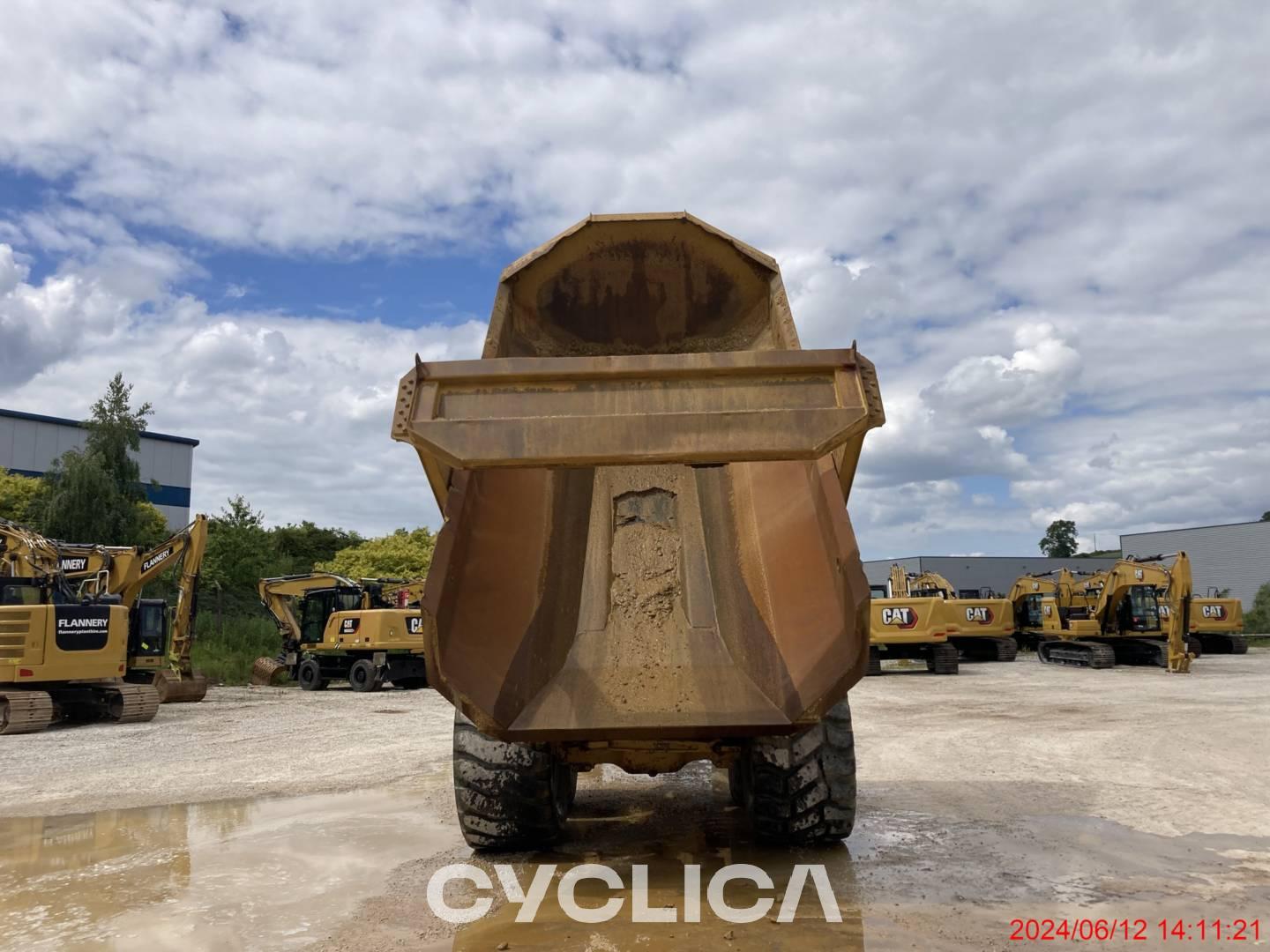 Dumper e autoarticolati  730C TFF01331 - 26