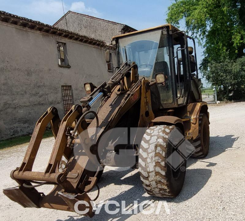 Wheel loaders  908-00 TAR01### - 3