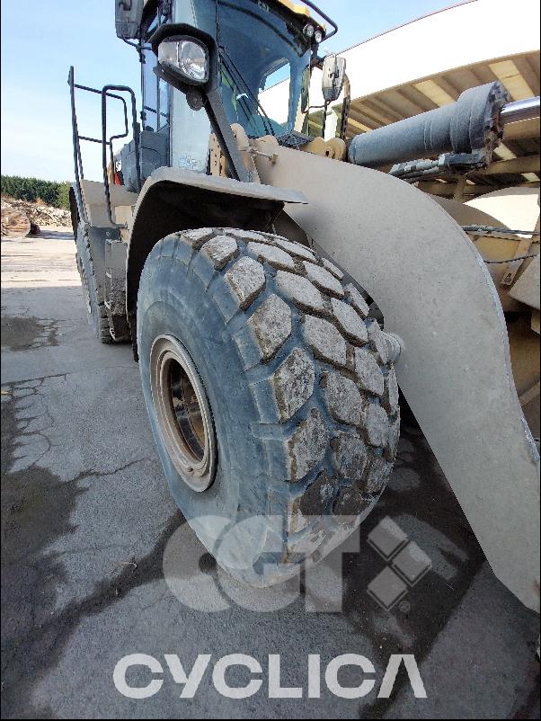 Wheel loaders  966M XE FL200### - 10