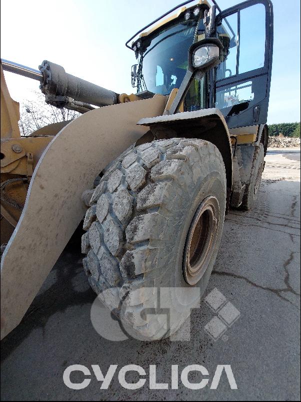 Wheel loaders  966M XE FL200### - 12