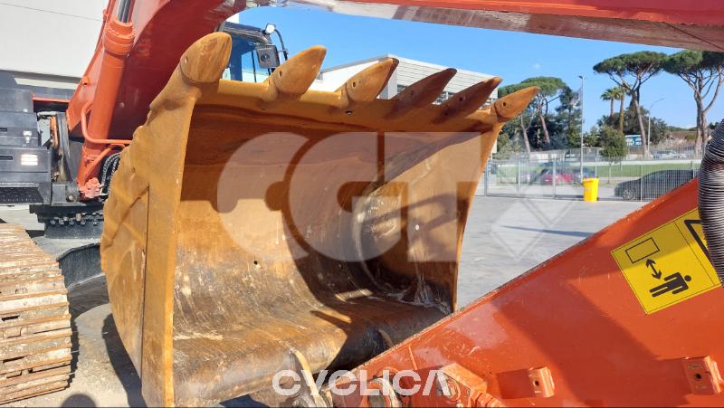 Escavatori cingolati  ZX300-6 00020700 - 10