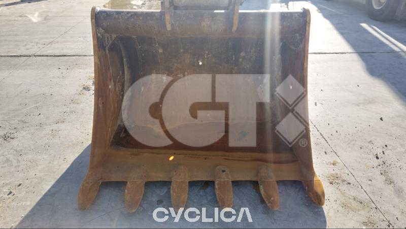 Crawler excavators  ZX300-6 00020700 - 11