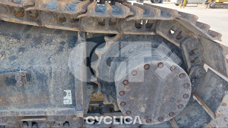 Crawler excavators  ZX300-6 00020700 - 16