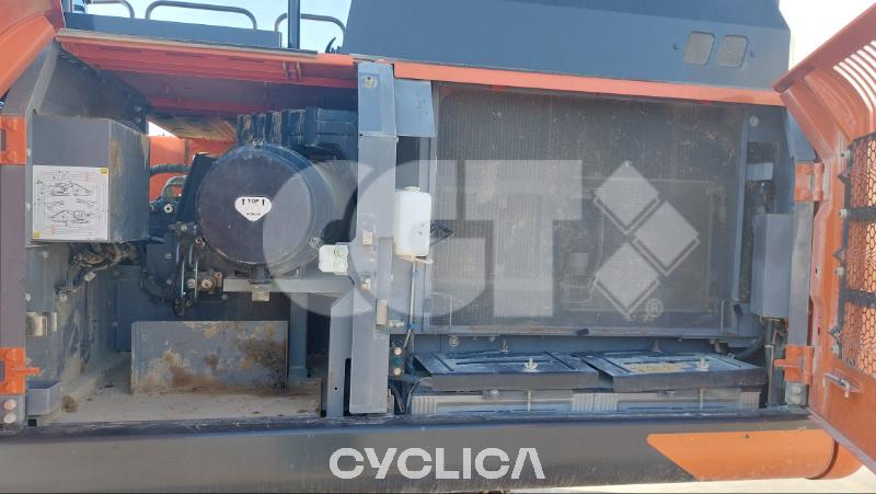 Escavadora de rastos  ZX300-6 00020700 - 21