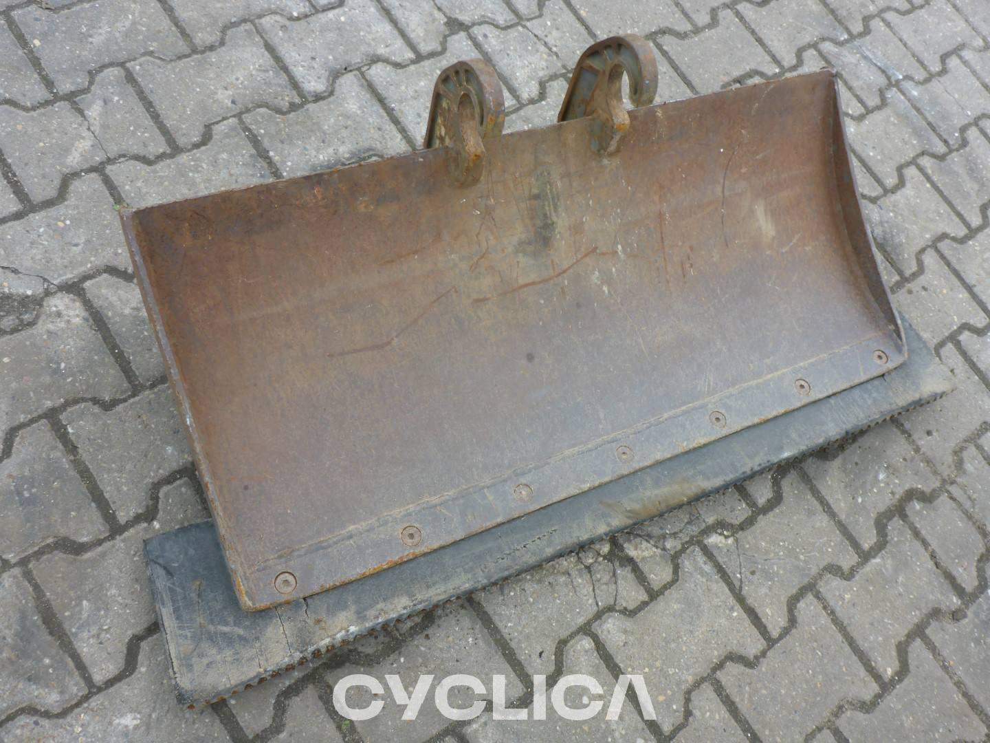 Crawler excavators  301.8-05 H8X05756 - 20