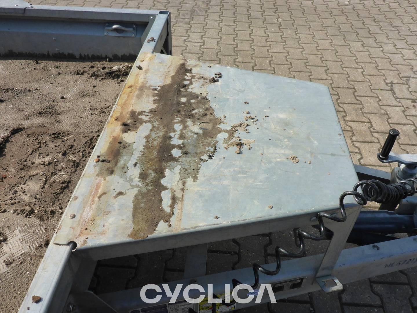 Друга користена градежна опрема  IFOR WILLIAMS GX105 SCKD00000N0808352 - 11