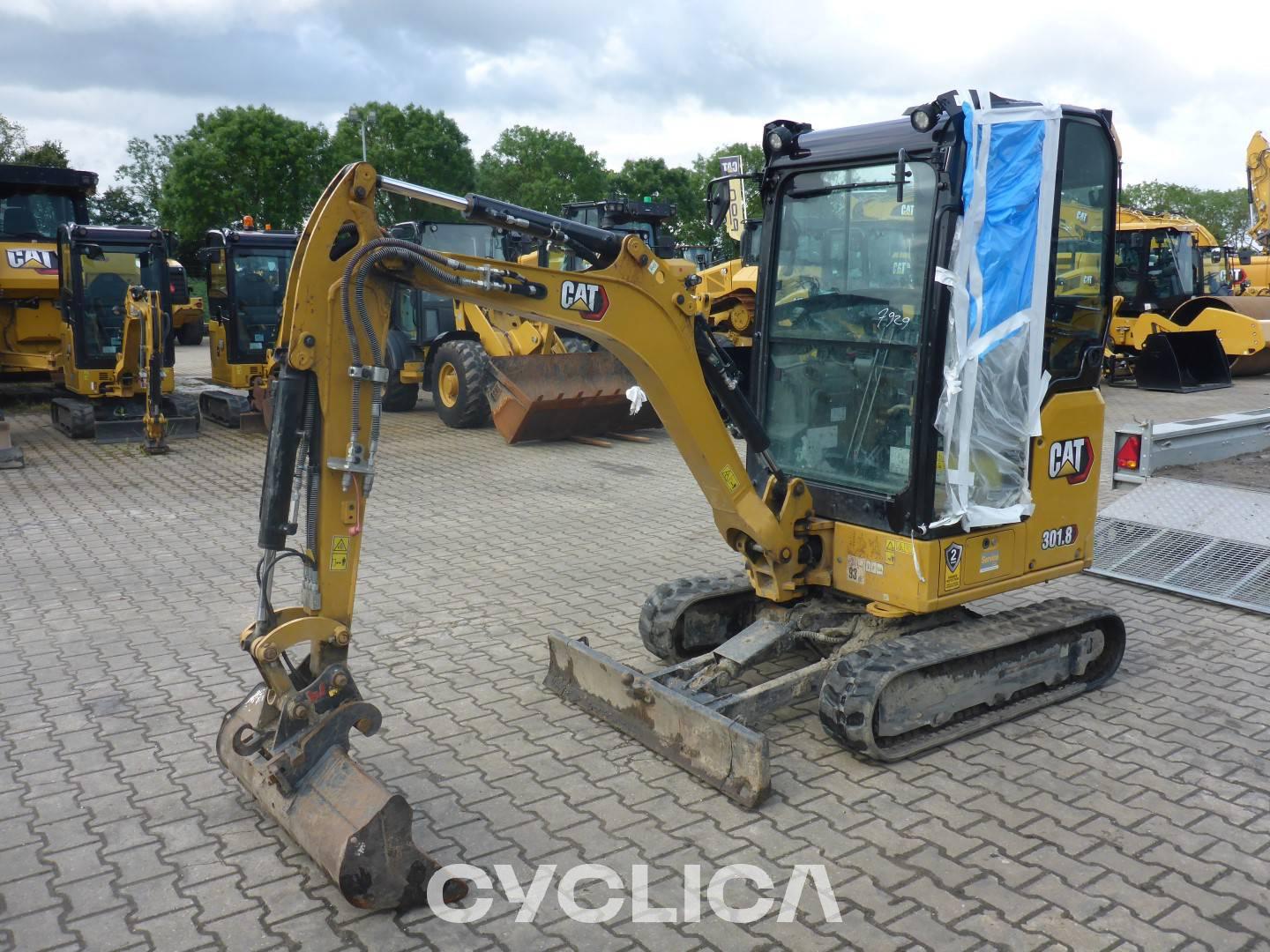 Crawler excavators  301.8-05 H8X07929 - 1