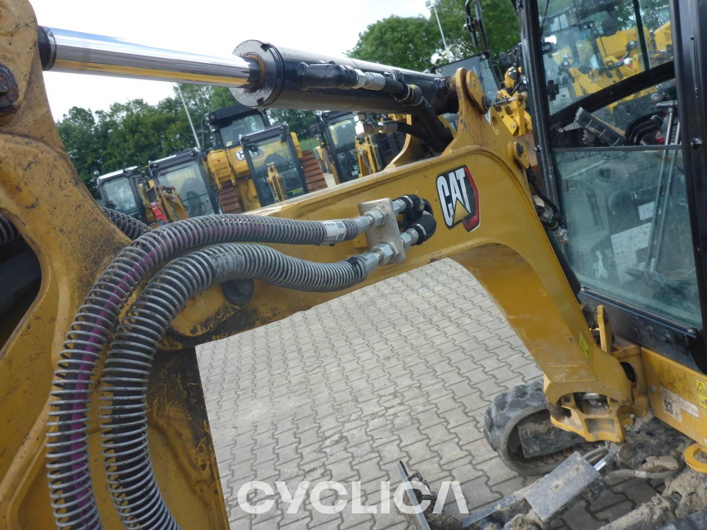 Crawler excavators  301.8-05 H8X07929 - 14