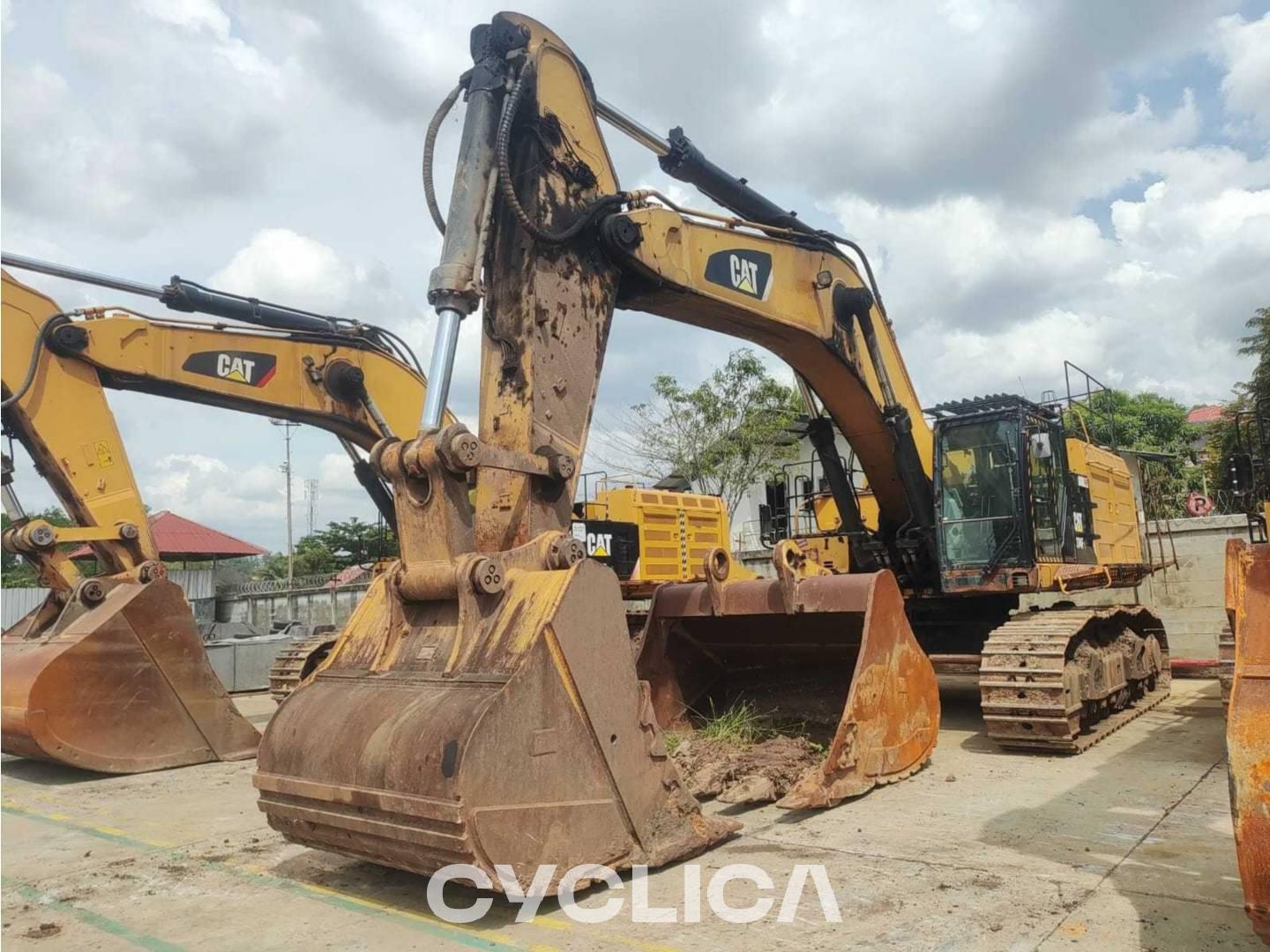 Crawler excavators  374F MFL10023 - 1