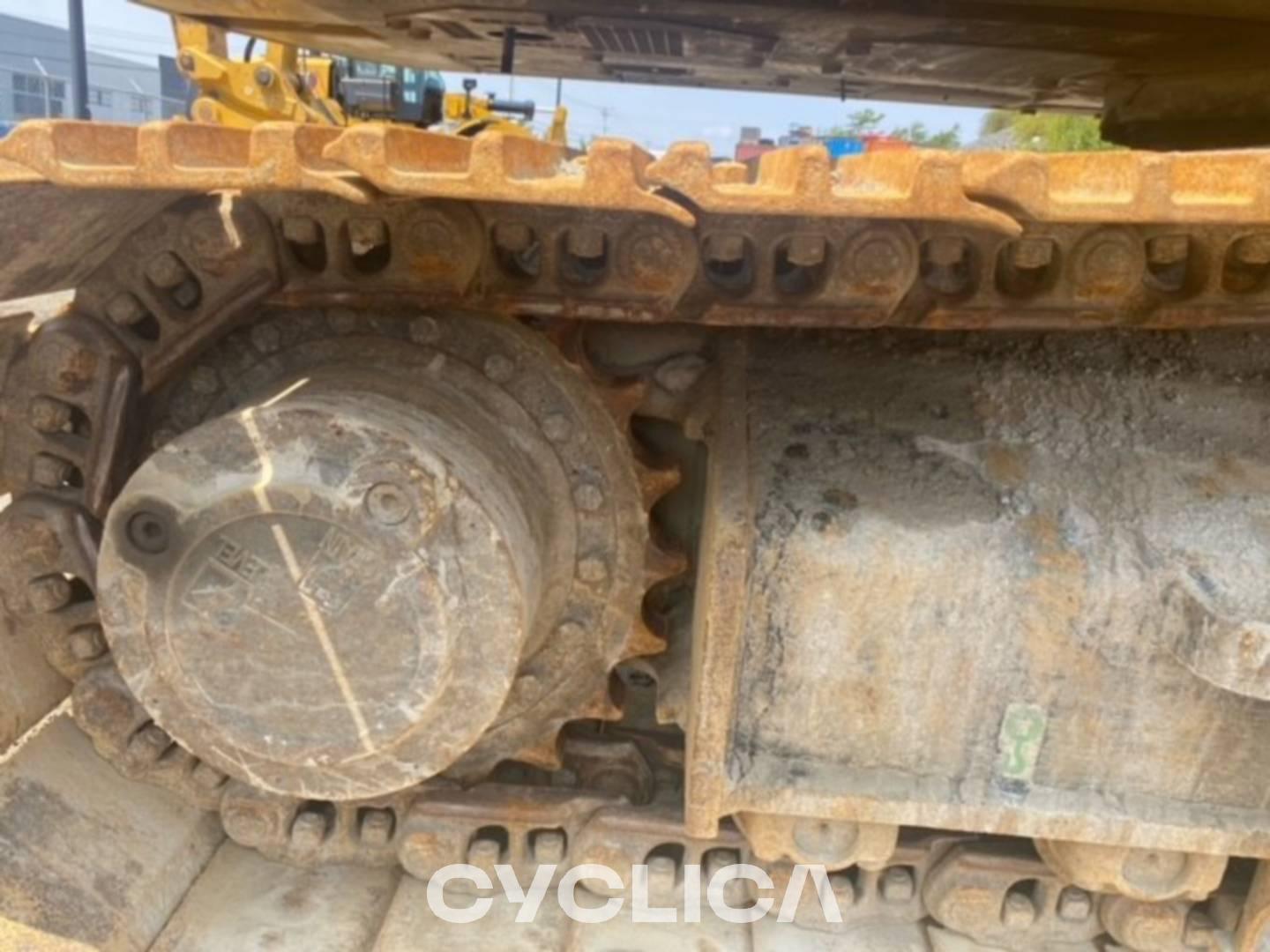 Crawler excavators  330-07 WCH20531 - 20