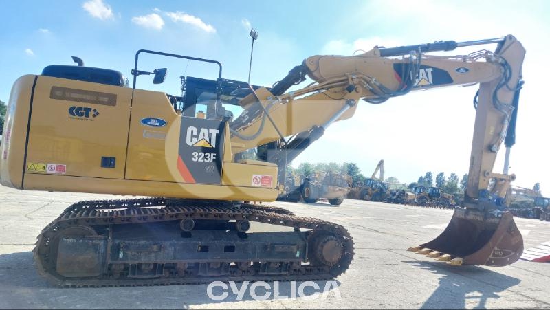 Crawler excavators  323F SA FA210184 - 1