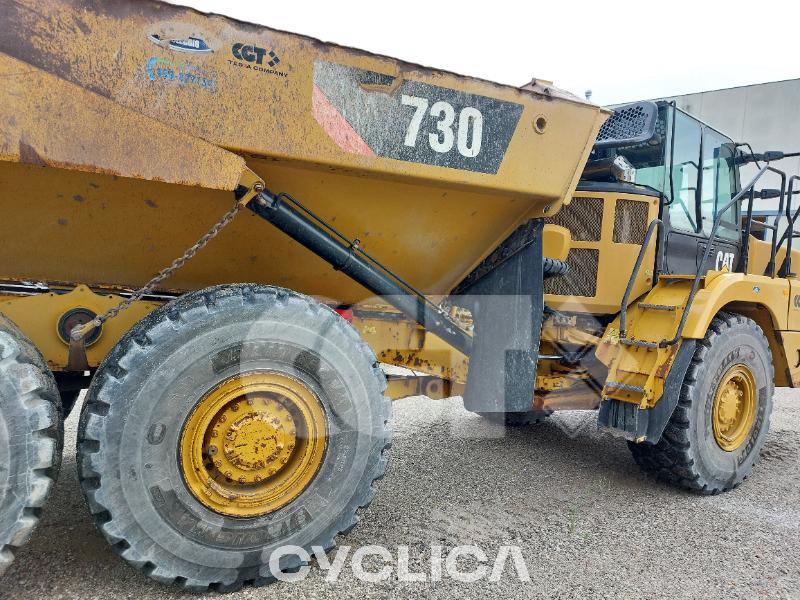 Dumpers e caminhões articulados  730 3T300271 - 3