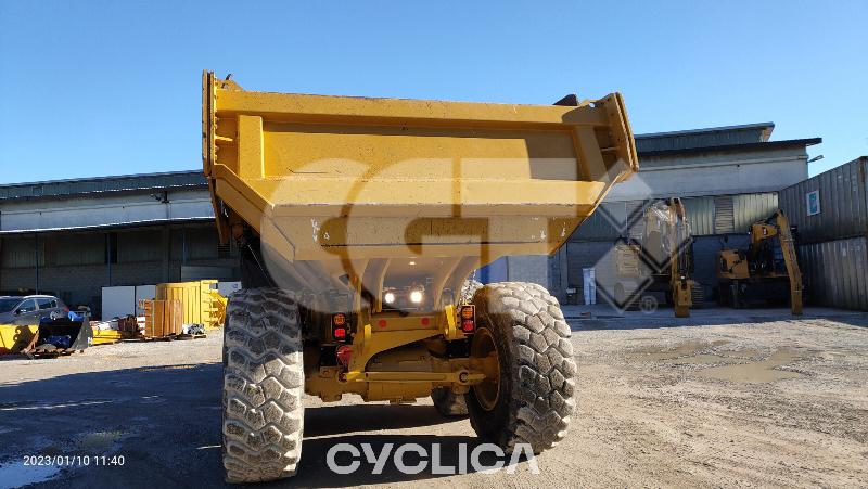 Dumpers e caminhões articulados  730 3T301648 - 4