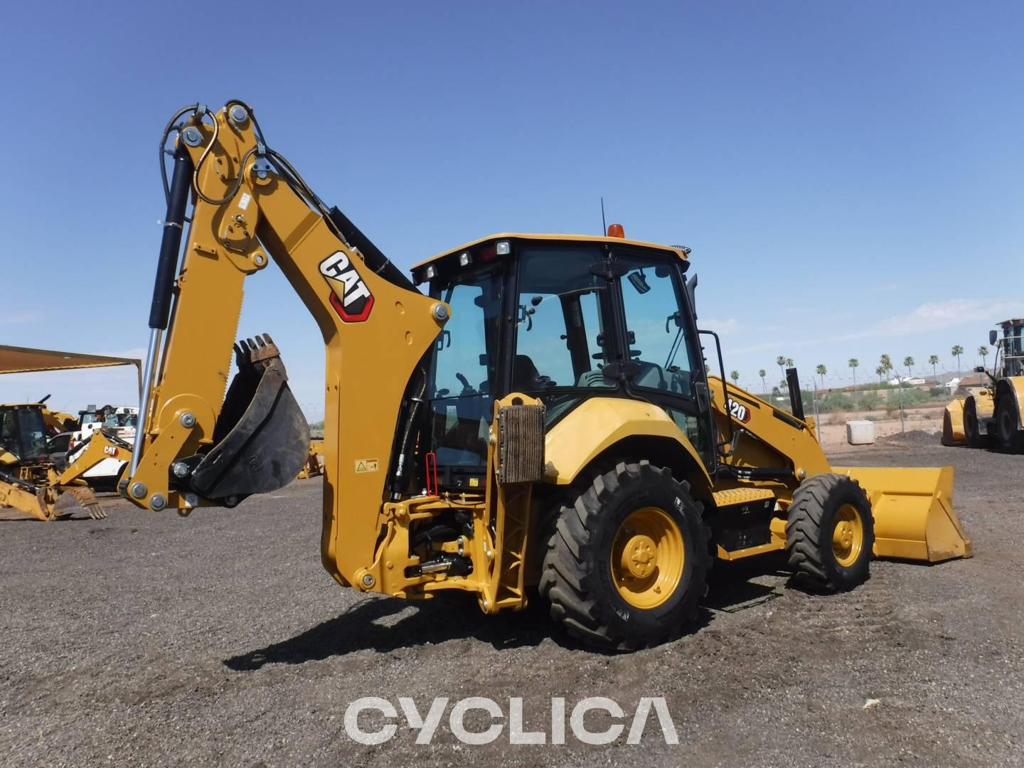 Backhoe loaders  420-07 H8T00838 - 4