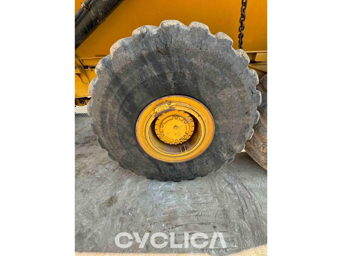 Dumpers y camiones articulados  74504 3T603197 - 22