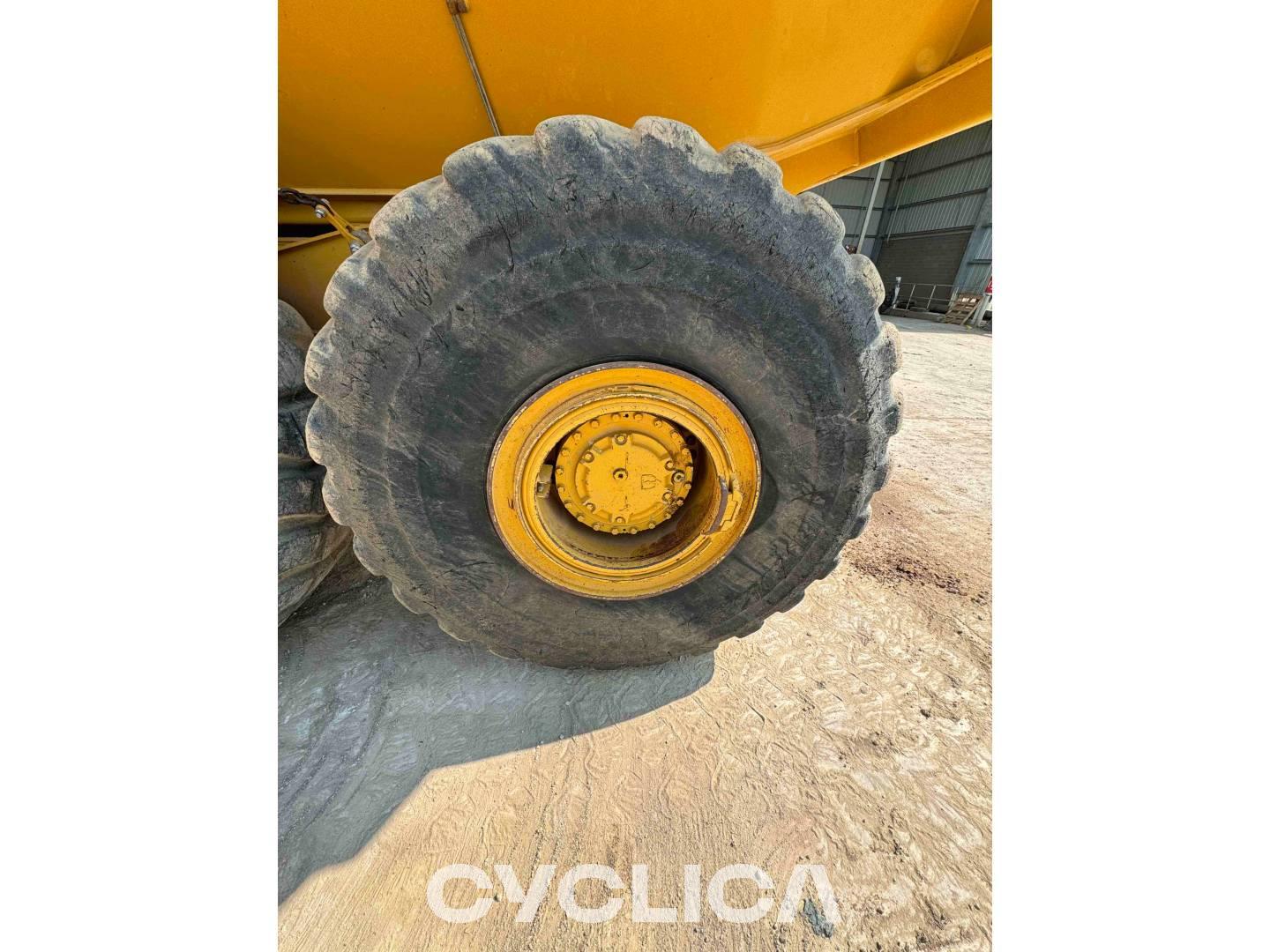 Dumper e autoarticolati  74504 3T603197 - 24