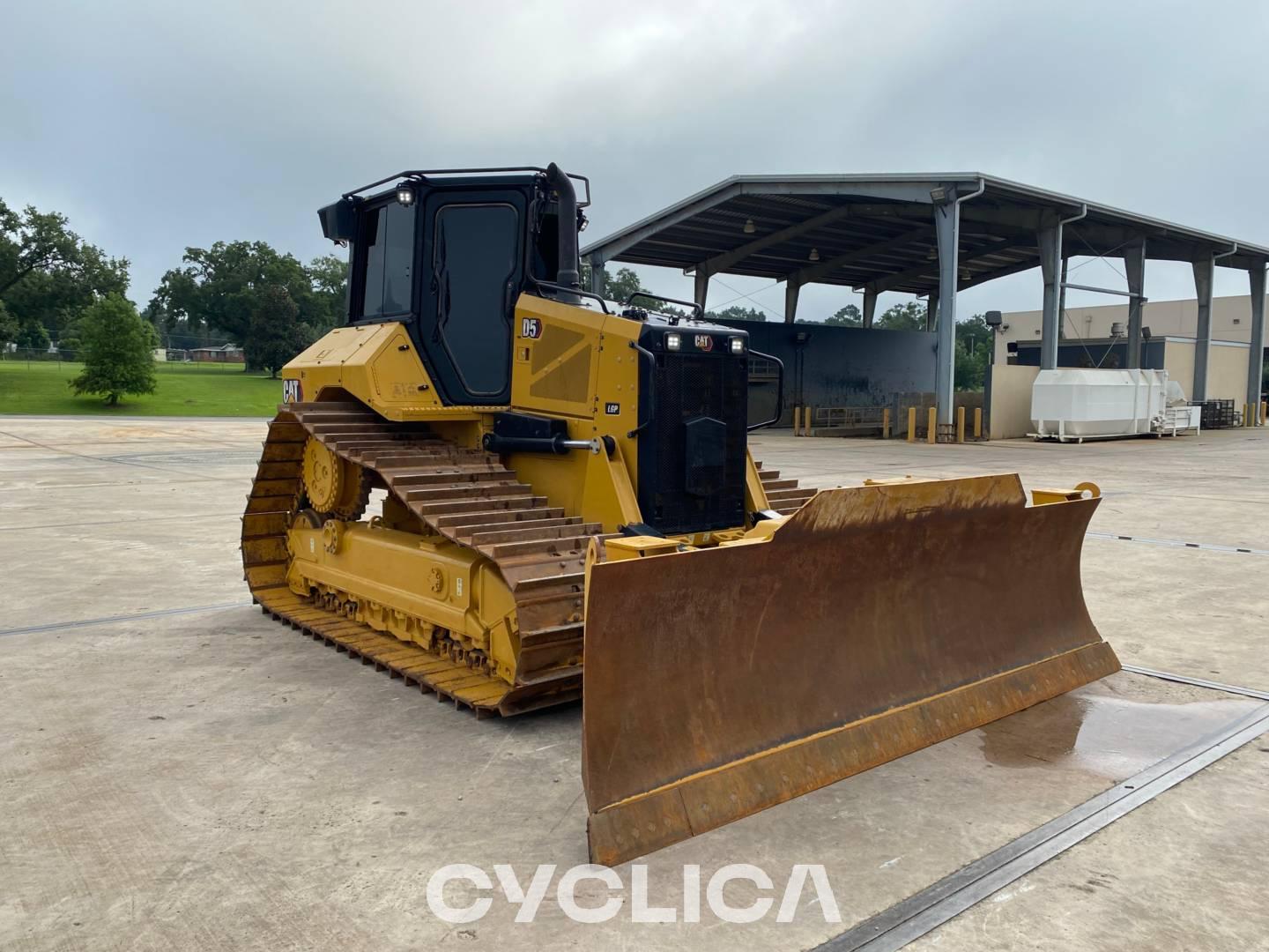 Bulldozers y tractores de cadenas  D517VP Z6A01864 - 3