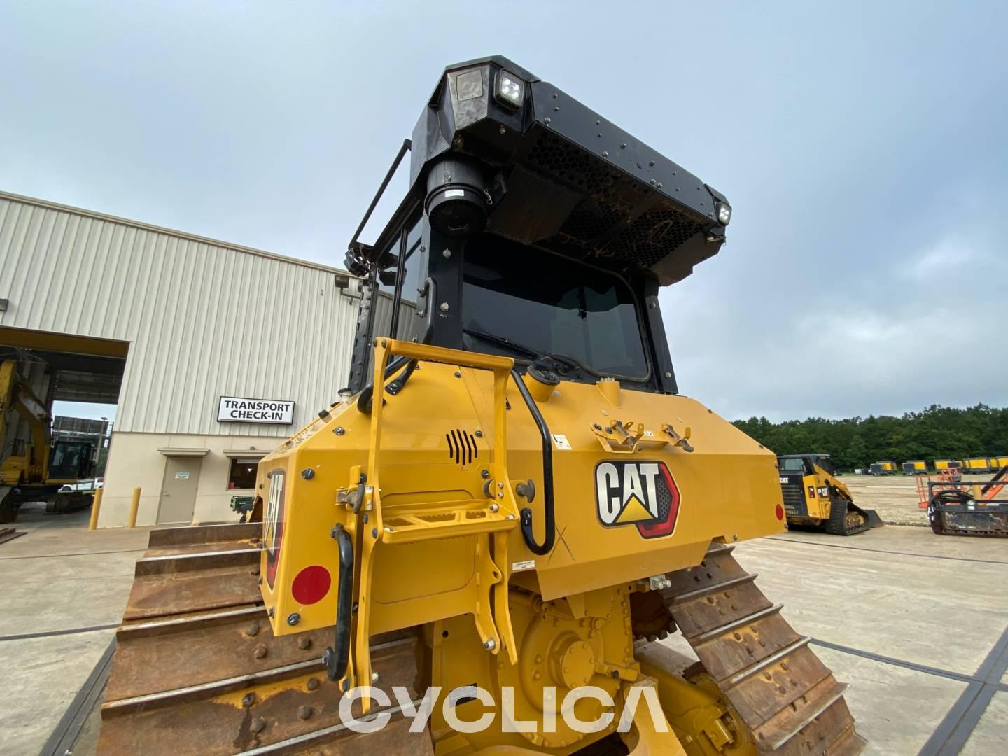 Bulldozers y tractores de cadenas  D517VP Z6A01864 - 28