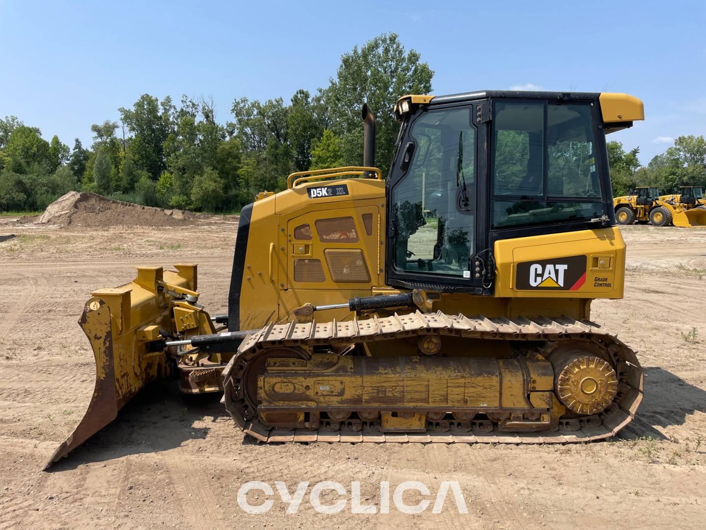 Bulldozers y tractores de cadenas  D5K2XL KW202847 - 24