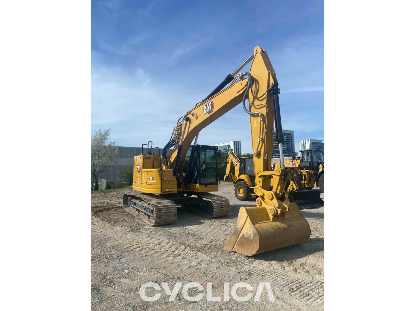 Crawler excavators  325 TEL30622 - 2