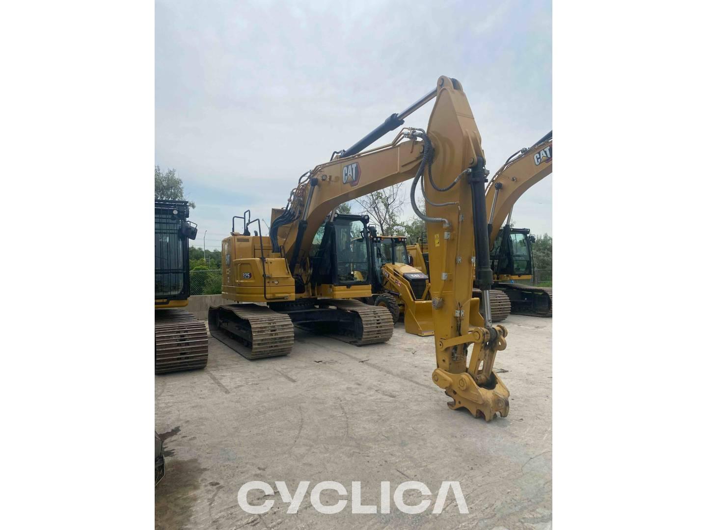 Crawler excavators  325 TEL30622 - 9