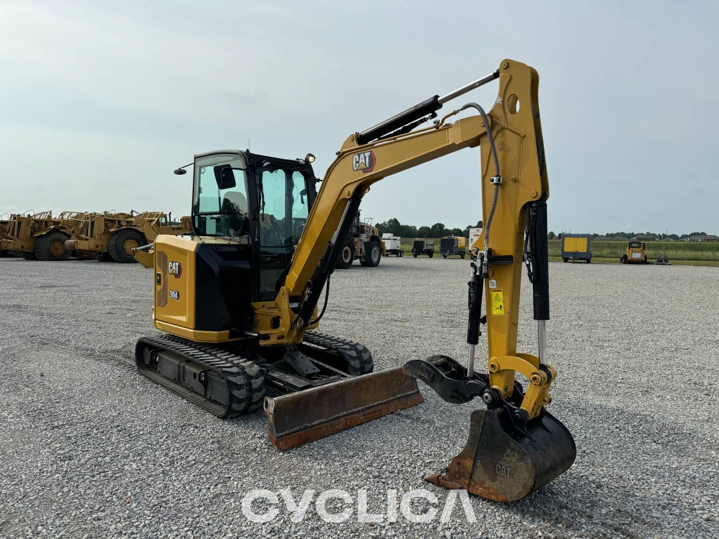 Crawler excavators  30407 AN400370 - 3