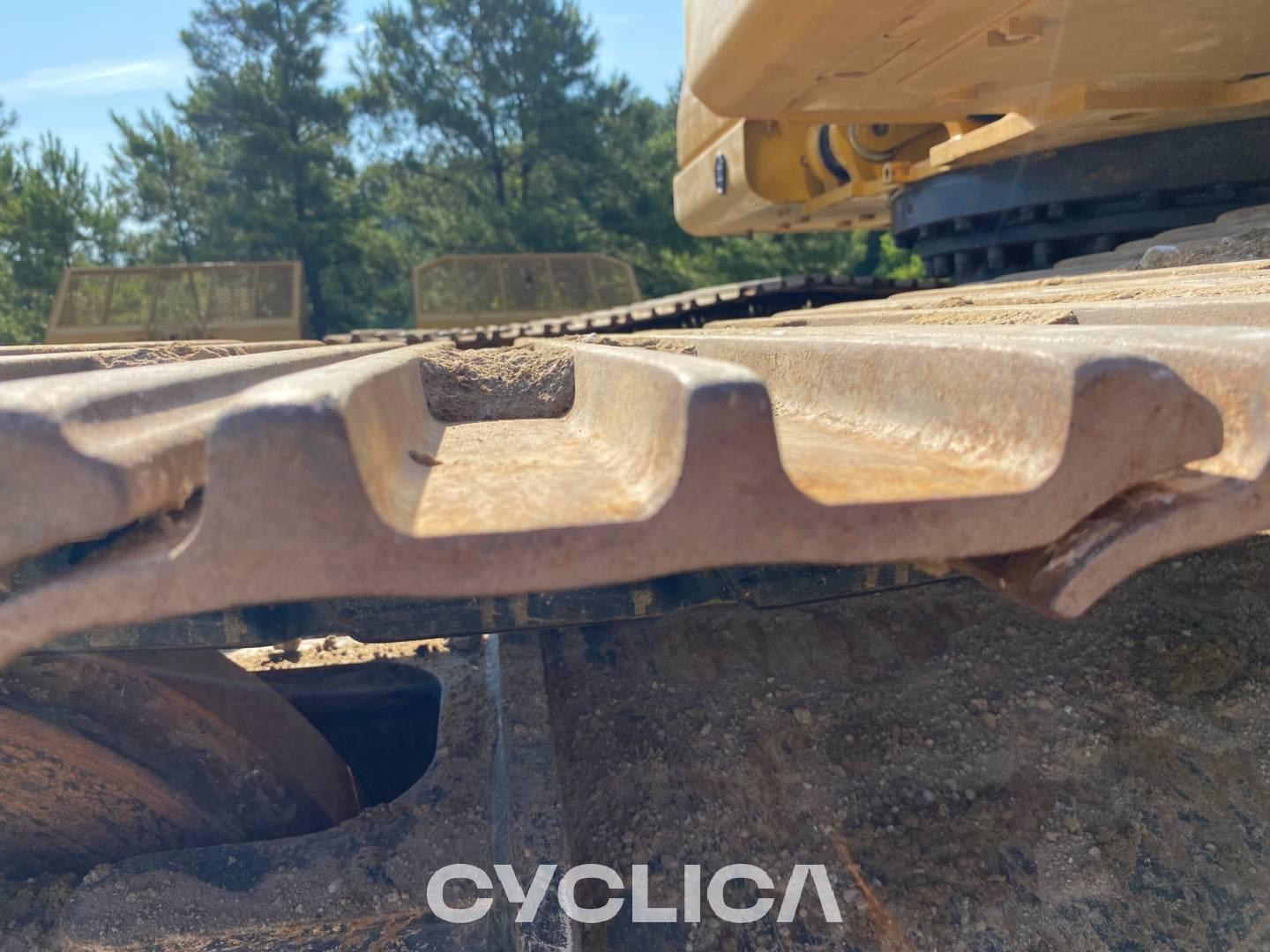 Crawler excavators  326 MFJ00442 - 23