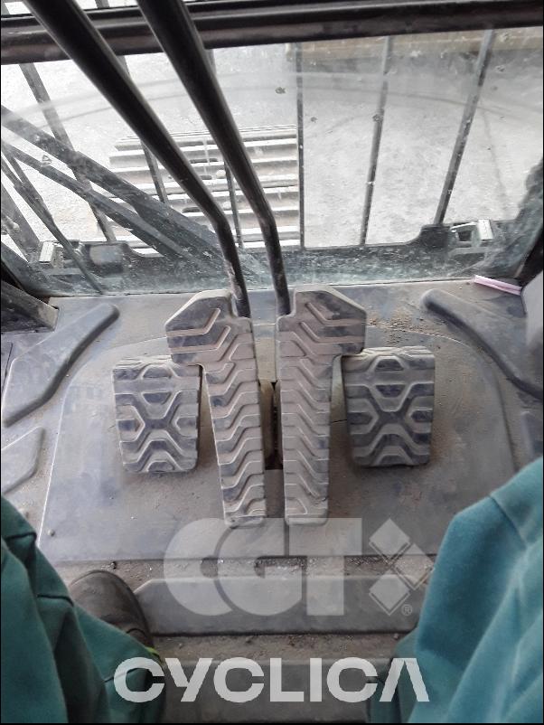 Crawler excavators  330F JFR20045 - 15