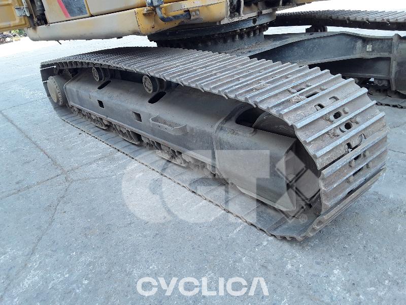 Crawler excavators  330F JFR20045 - 22