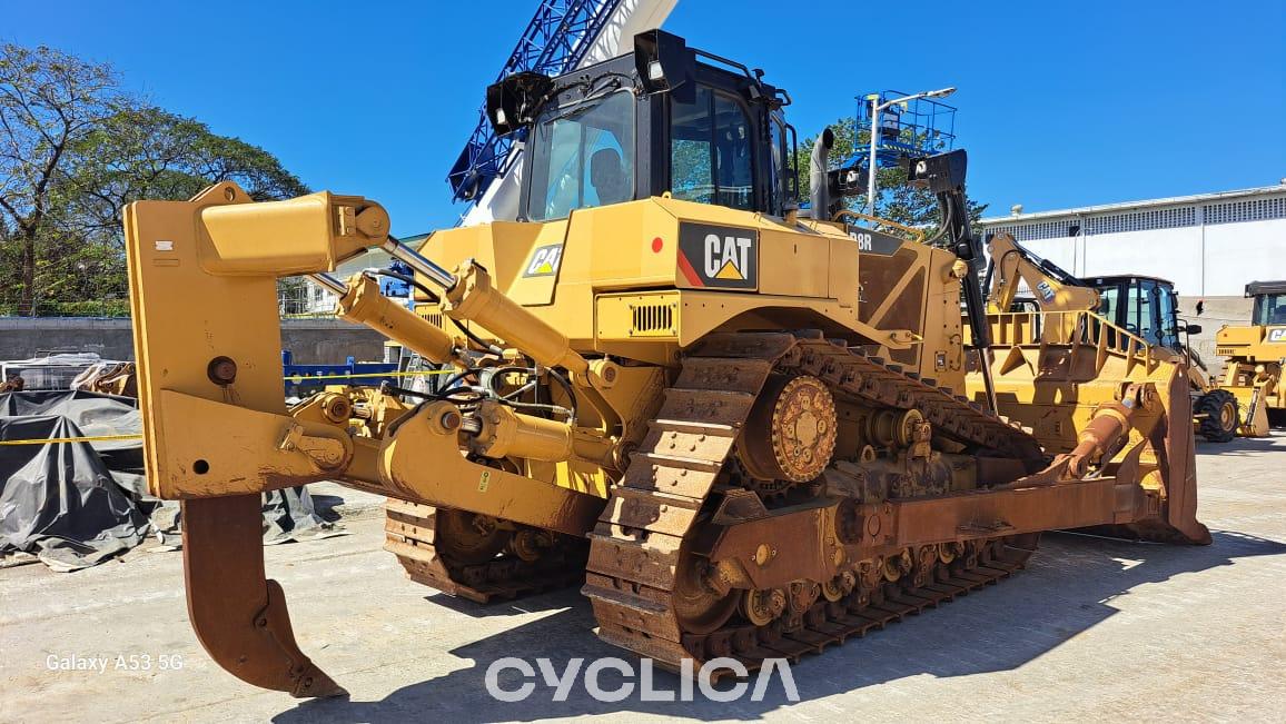 Bulldozers y tractores de cadenas  D8R DWJ00466 - 1