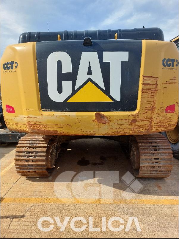 Crawler excavators  330F JFR00174 - 4