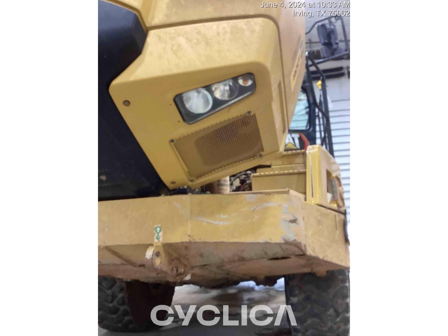 Dumpers y camiones articulados  745 3T603188 - 13