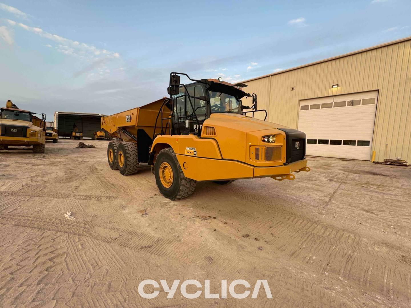 Dumper e autoarticolati  730 3T302150 - 3