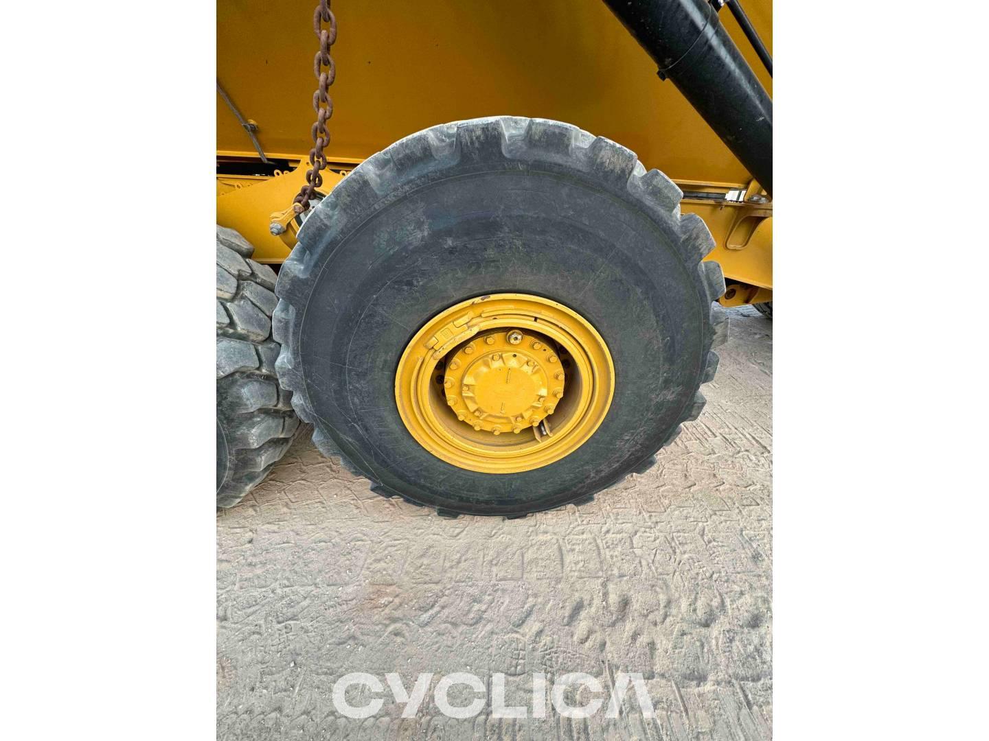 Dumpers y camiones articulados  730 3T302150 - 29