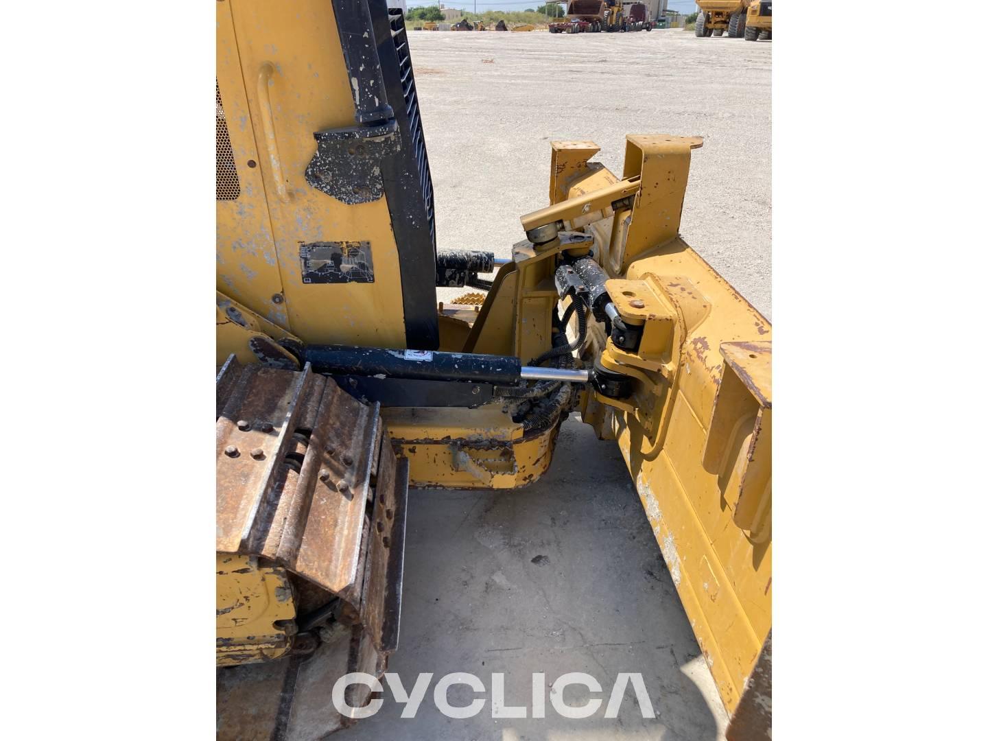 Bulldozers y tractores de cadenas  D4K2LGP KR207287 - 10