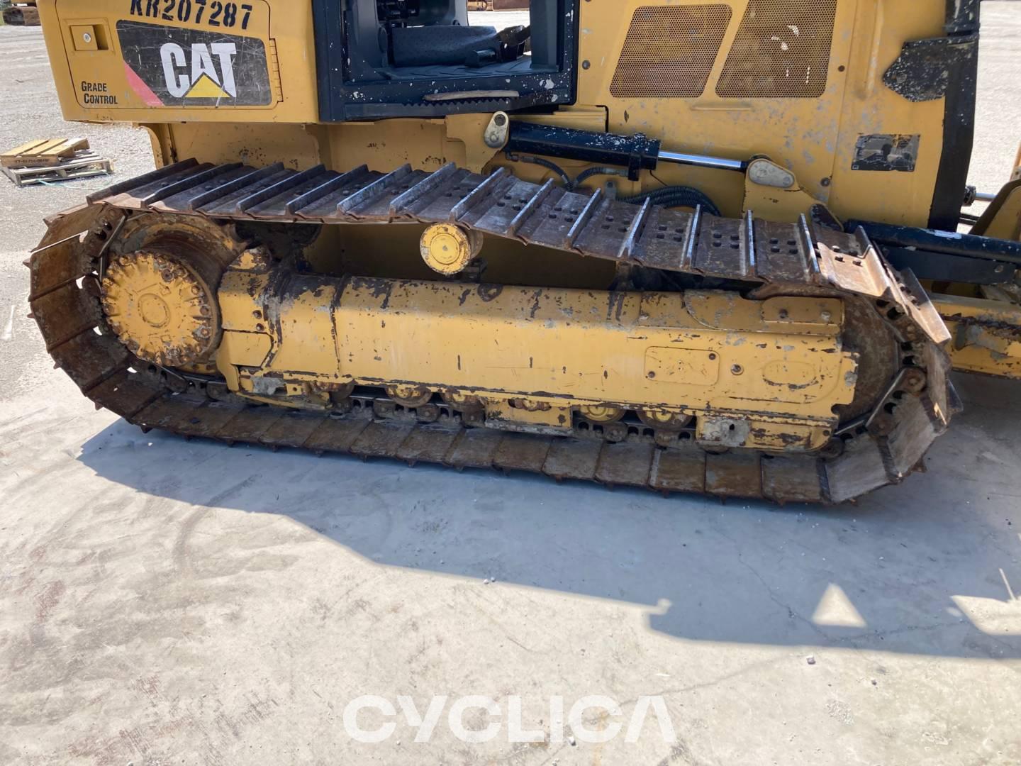 Bulldozers et tracteurs à chenilles  D4K2LGP KR207287 - 12